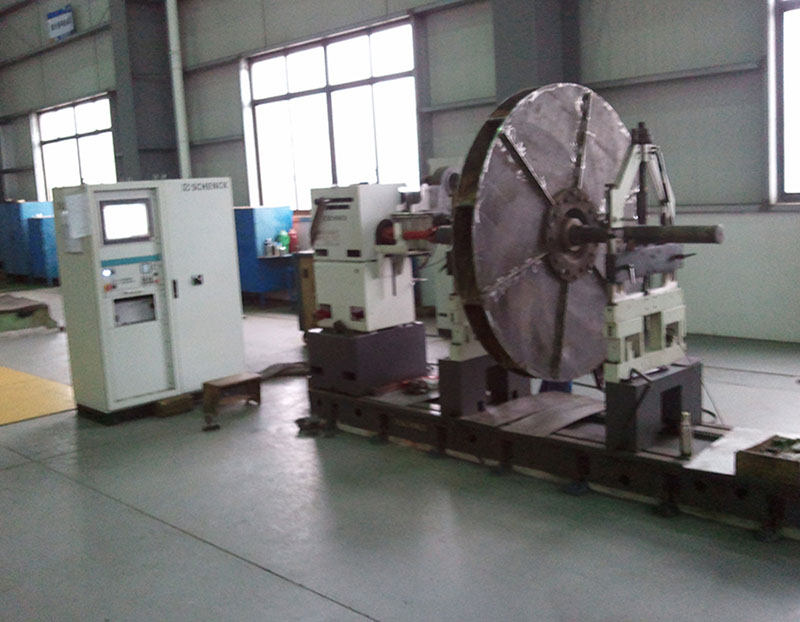 0.5吨 数控动平衡机